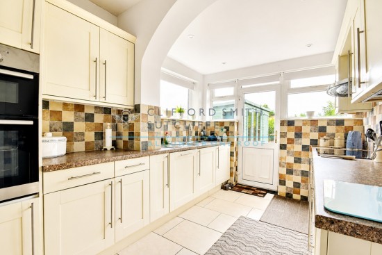 Brunshaw Road, Burnley - Photo 7